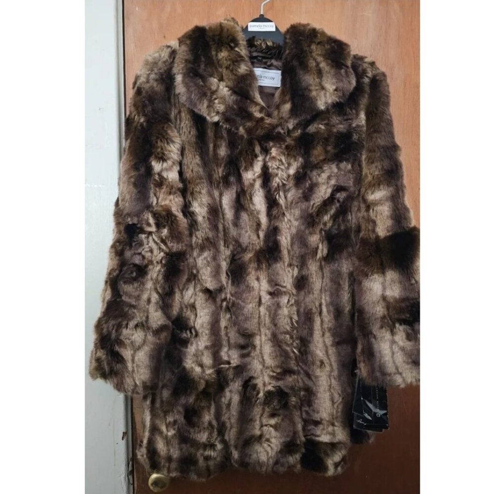 NWT Vintage Pamela McCoy Medium Replica Beaver Faux Fur Coat